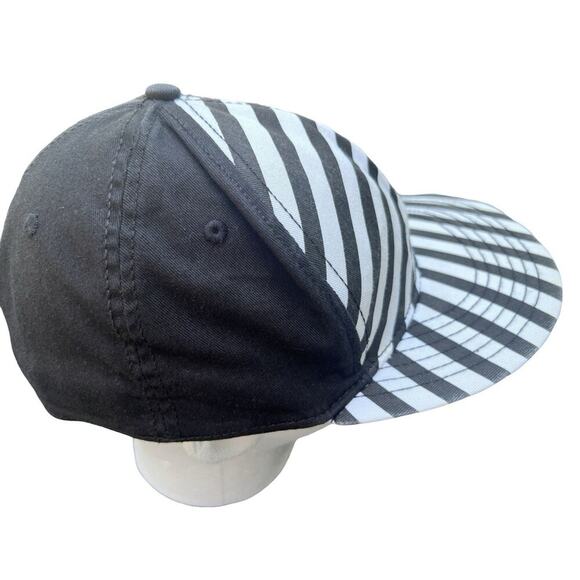 Vintage Volcom Mesh Cap Hat Black Strip Front Purple Logo - Picture 8 of 10